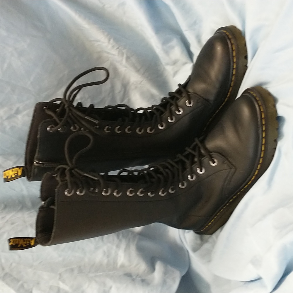 Dr. Martens Black Lace-Up Women's Boots - Picture 4 of 15
